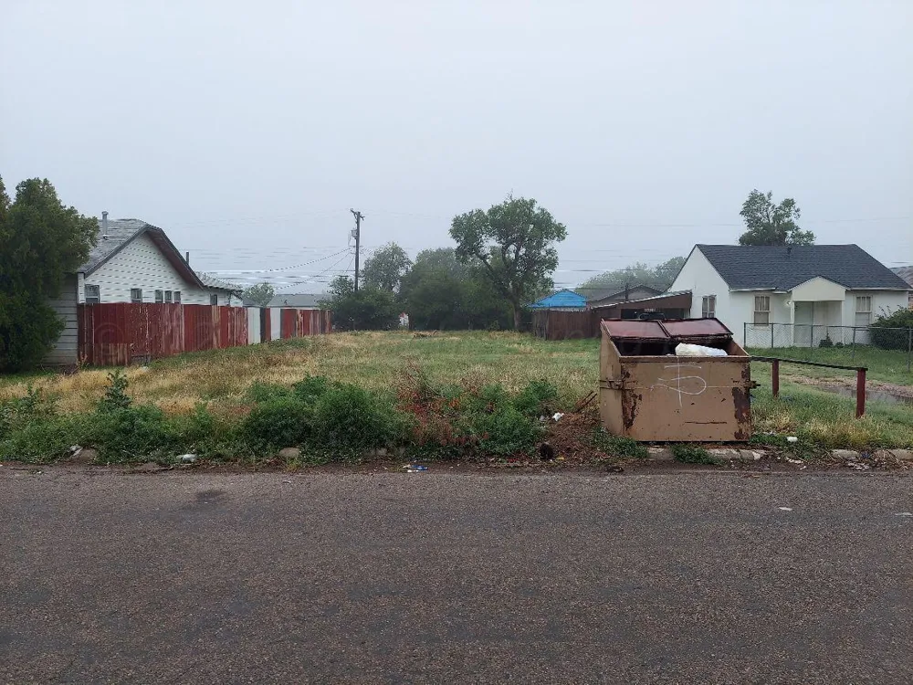 825 Seminole Street Amarillo, TX 79107
