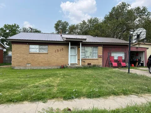 1910 Drake Drive