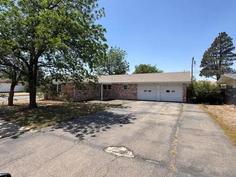 1901 Faulkner Street