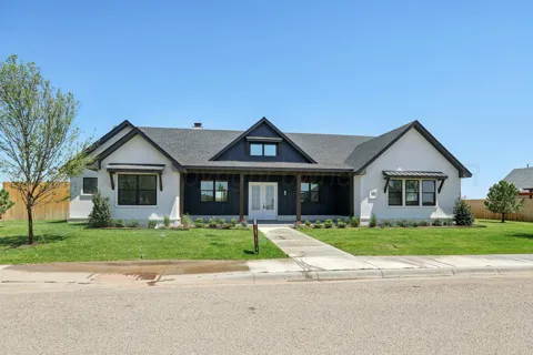 917 WHITE TAIL LANE