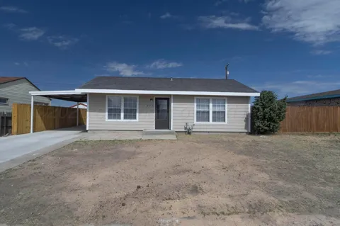 948 Harrington Street