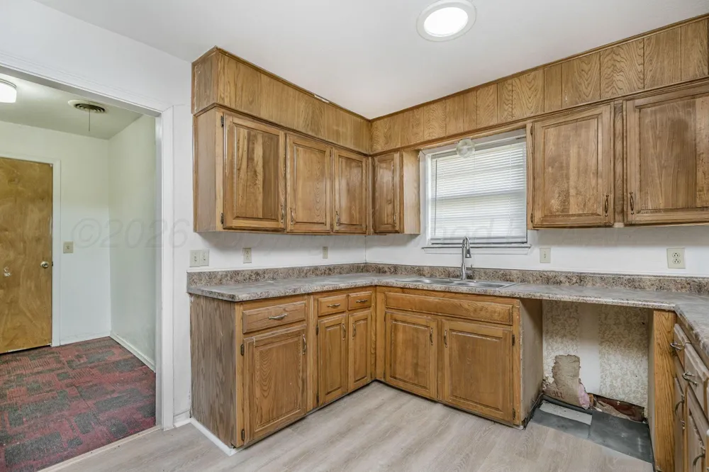 3103 SW 27TH AVENUE Amarillo, TX 79109