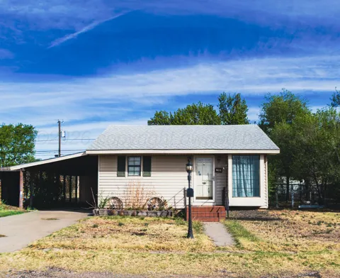 206 Maple Street