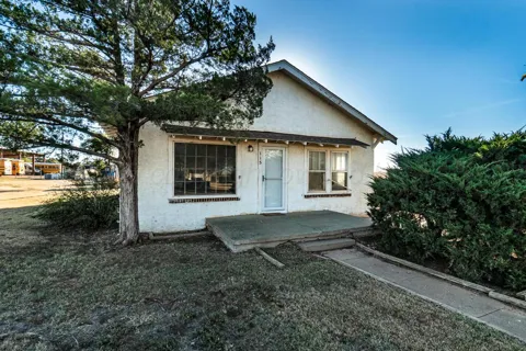 115 S Whorton Avenue