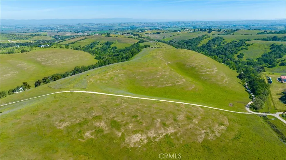 2750 Raptor Ridge Trail Templeton, CA 93465