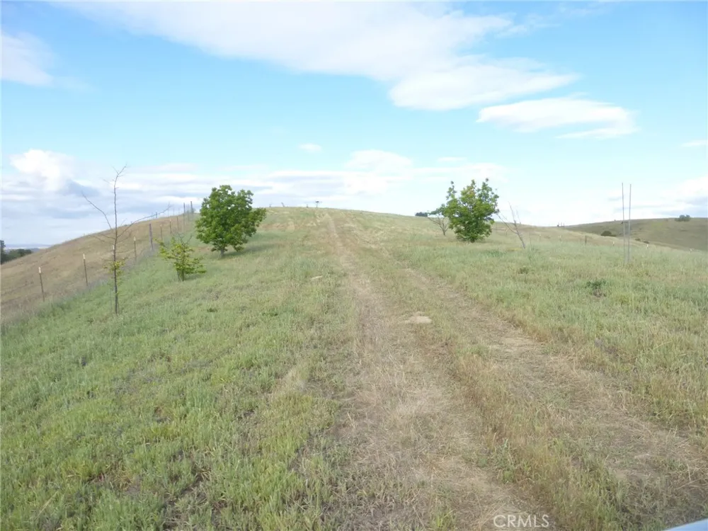 2750 Raptor Ridge Trail Templeton, CA 93465