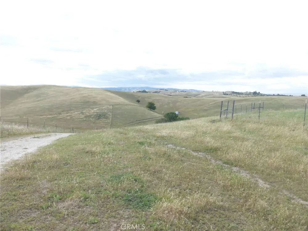 2750 Raptor Ridge Trail Templeton, CA 93465