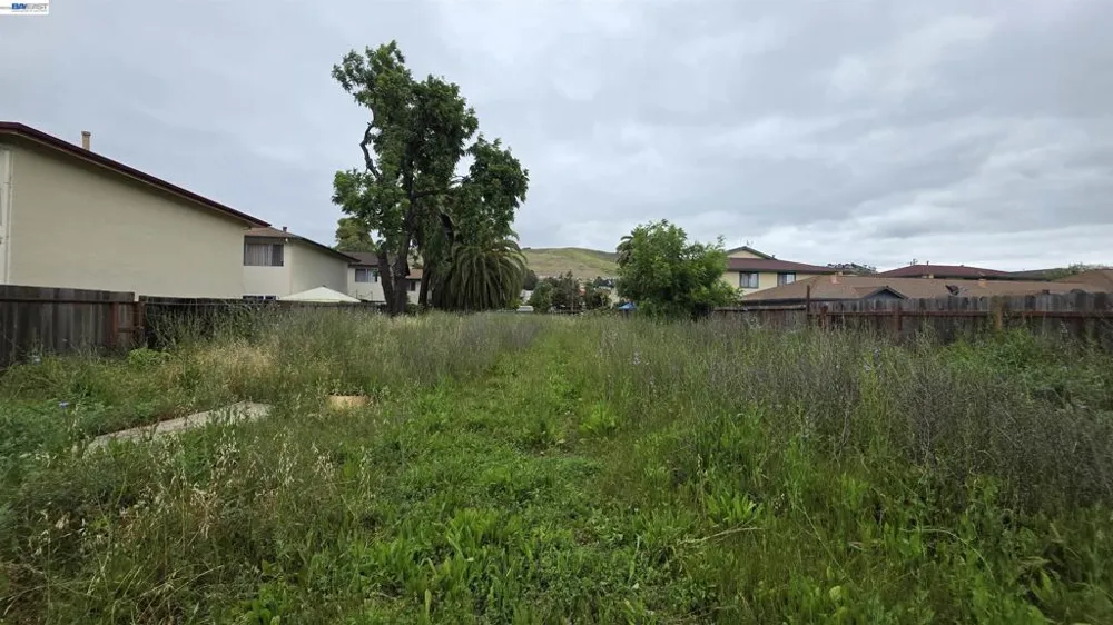 29181 Dixon St Hayward, CA 94544