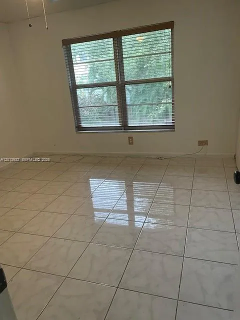 807 W Oakland Park Blvd #G2 Oakland Park, FL 33311