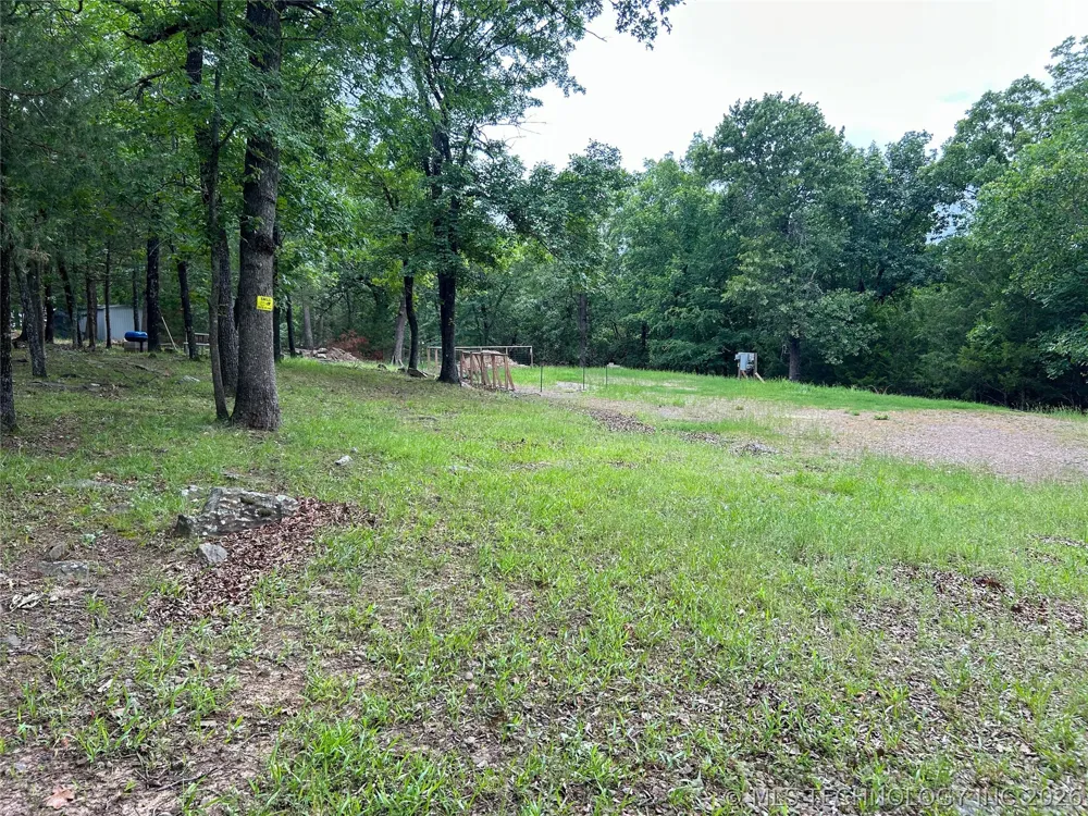 18 Inola Court Canadian, OK 74425