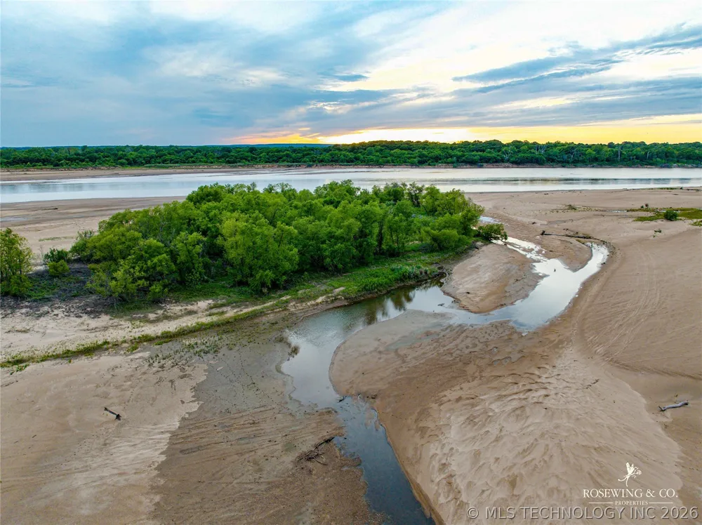 S 301st EastAvenue Porter, OK 74454