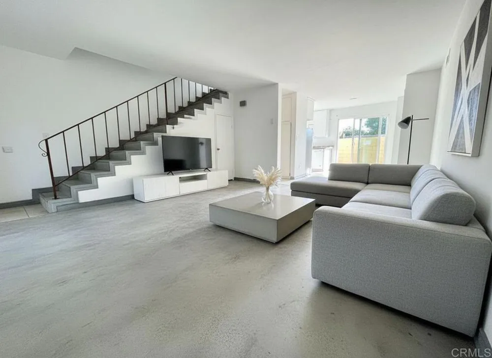 789 Mollison Ave Avenue #2 El Cajon, CA 92021