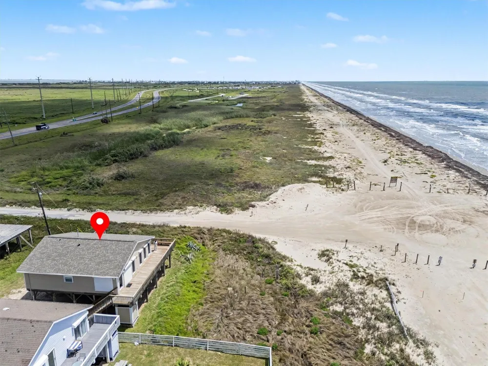 16505 Jamaica Beach Road Jamaica Beach, TX 77554