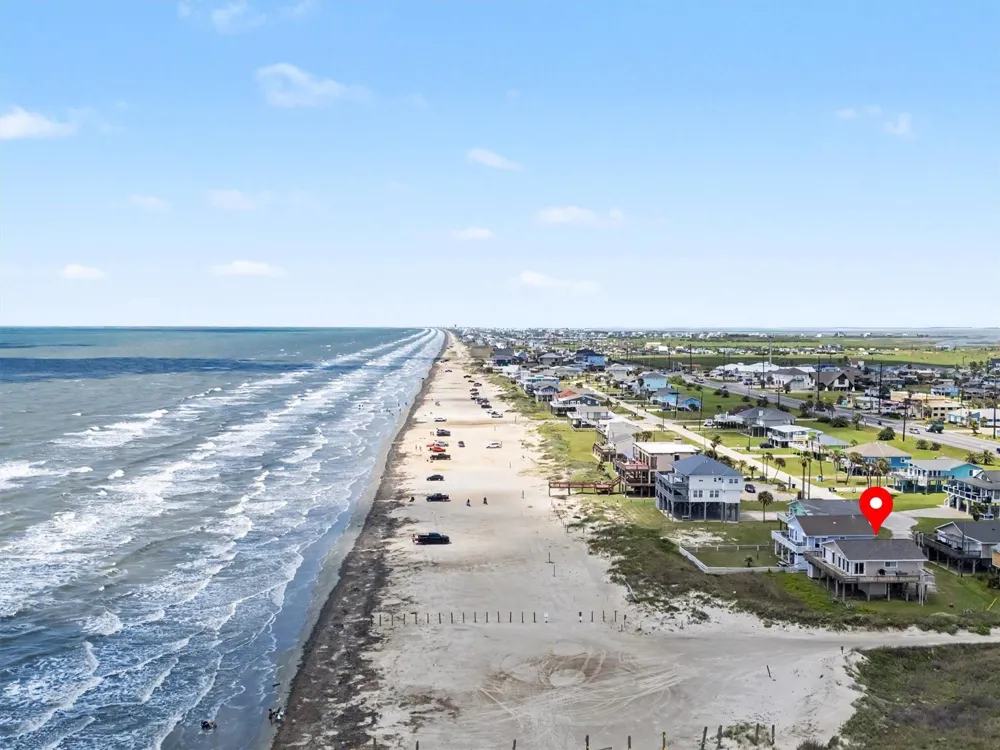 16505 Jamaica Beach Road Jamaica Beach, TX 77554