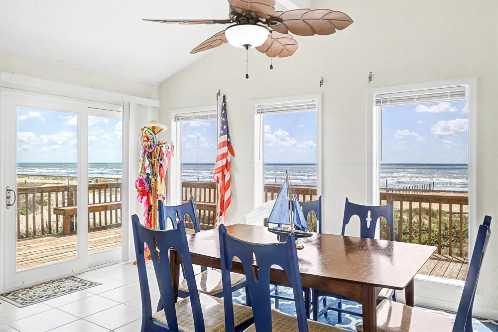 16505 Jamaica Beach Road Jamaica Beach, TX 77554