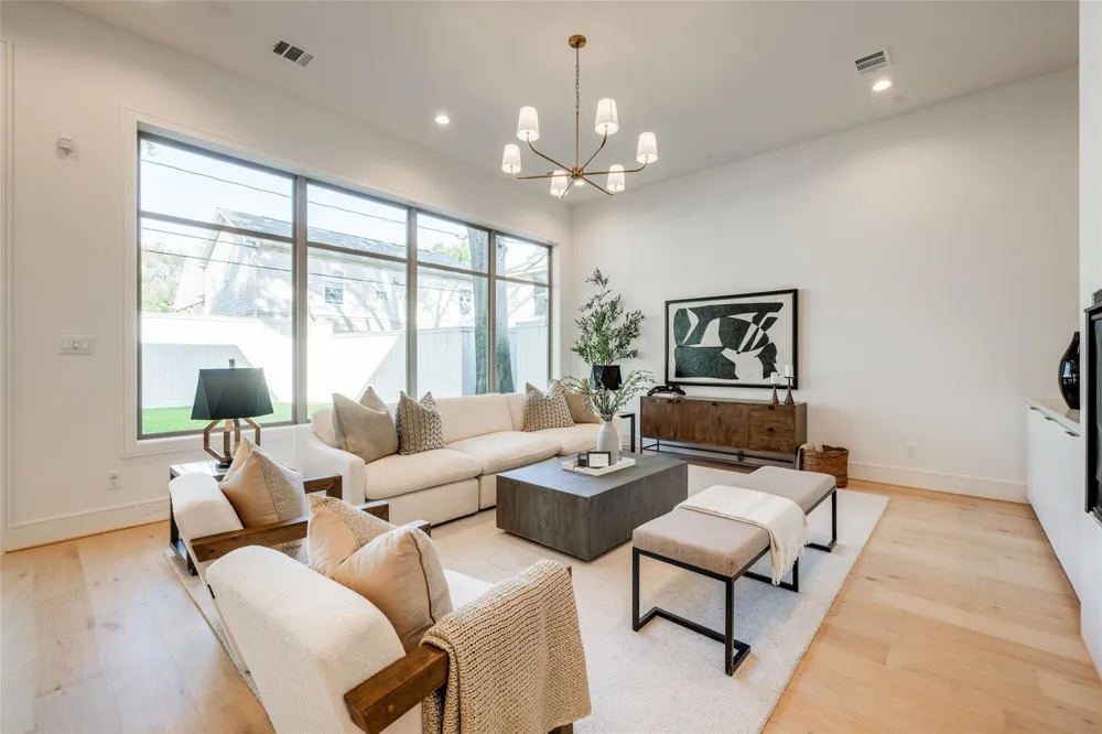 2603 Julian Street Houston, TX 77009