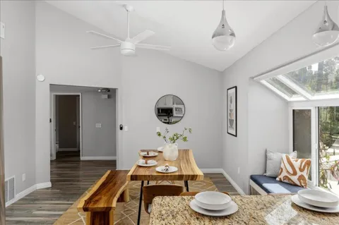 7319 Calle De Fuentes