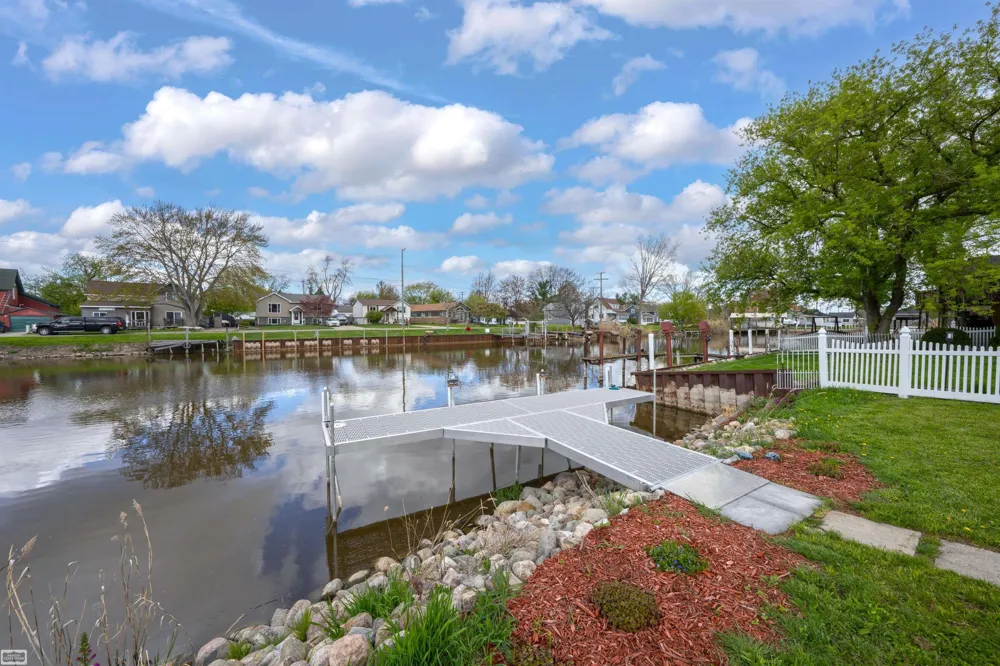 342 S Mary Street Marine City City, MI 48039