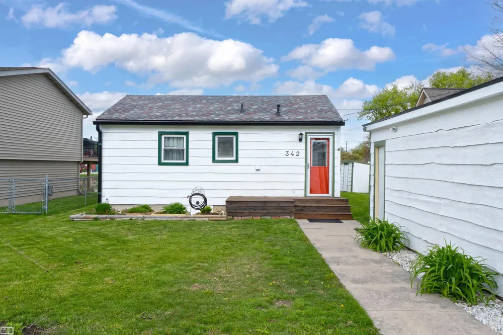 342 S Mary Street Marine City City, MI 48039