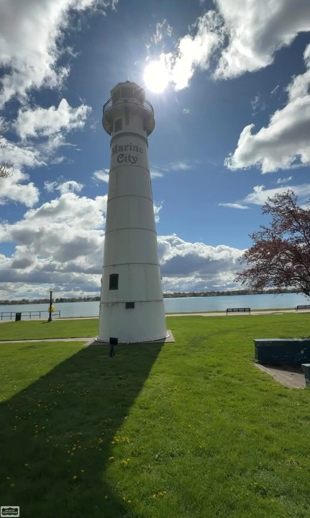342 S Mary Street Marine City City, MI 48039