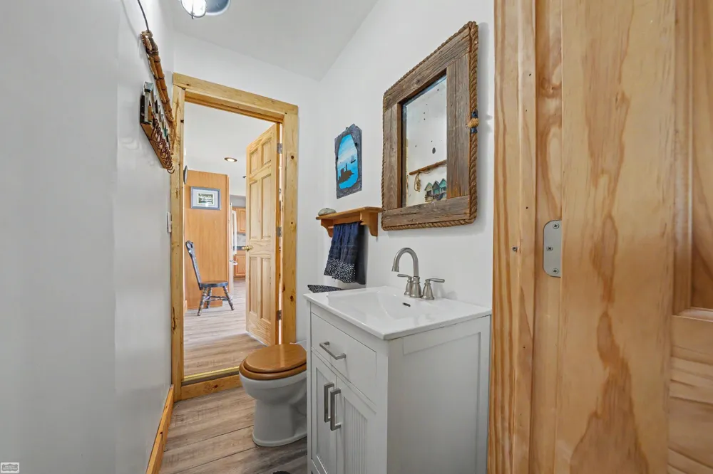 6334 Marina Drive Clay Township, MI 48001