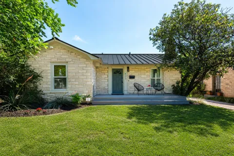 503 E 46th Street