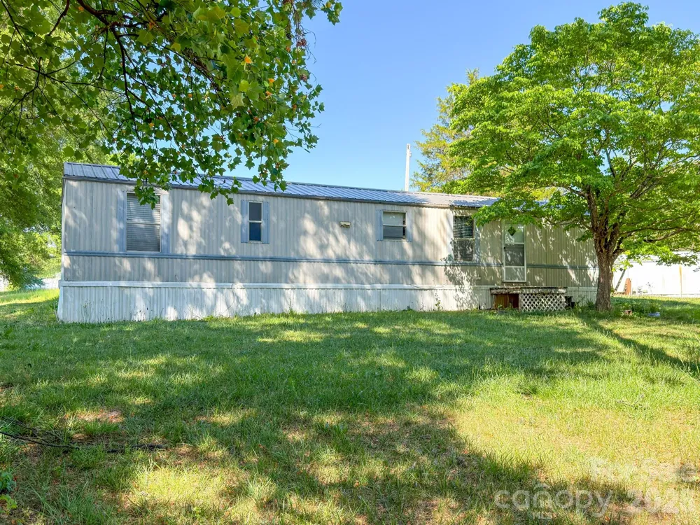 142 & 146 Delaware Road Statesville, NC 28625
