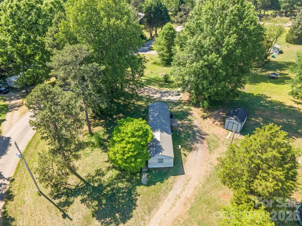 142 & 146 Delaware Road Statesville, NC 28625