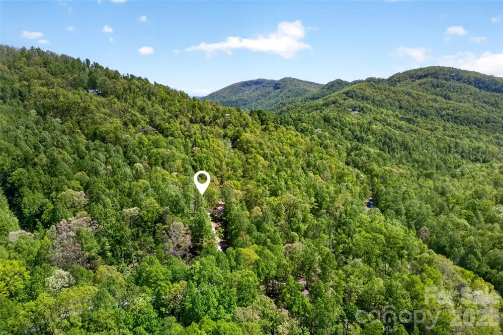 7 Gateway Parkway Old Fort, NC 28762