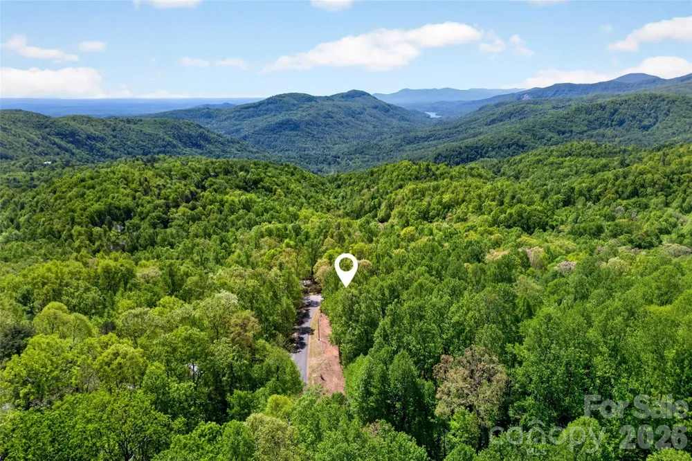 7 Gateway Parkway Old Fort, NC 28762