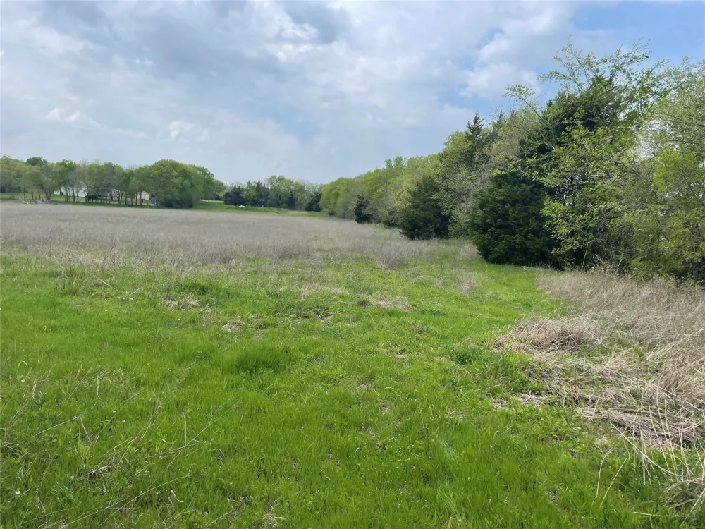 FM 121 Van Alstyne, TX 75495