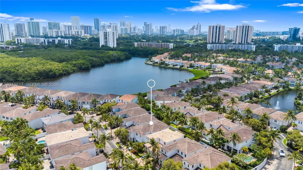 3188 NE 211th Ter Aventura, FL 33180