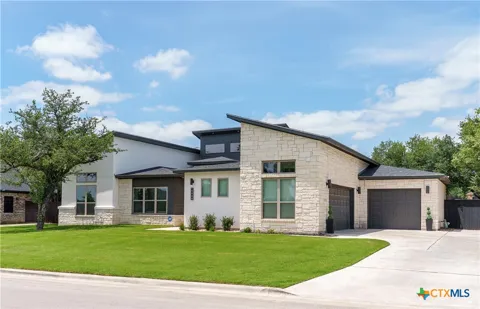 5029 Bella Charca Parkway