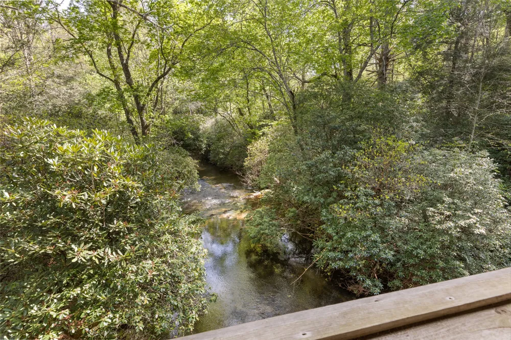 133 Horseshoe Bend Lane Cullowhee, NC 28723