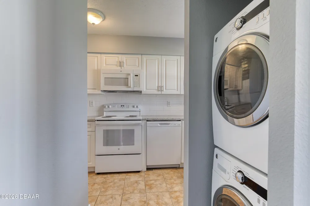 2200 S Palmetto Avenue #b040 South Daytona, FL 32119