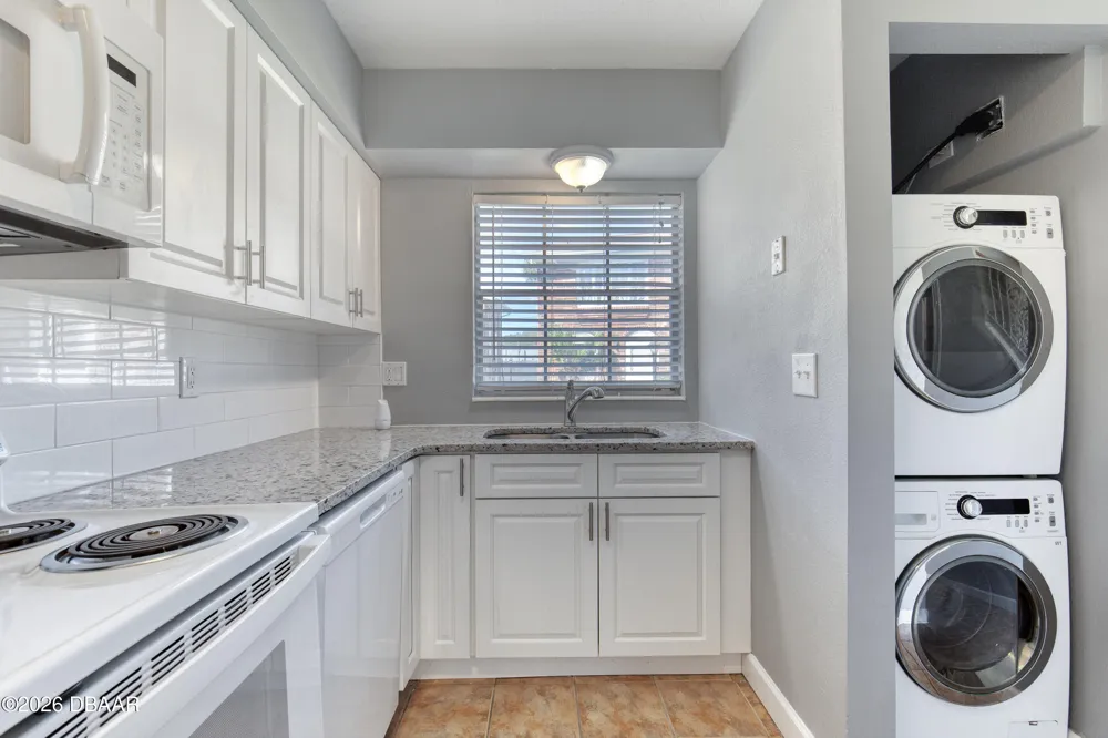 2200 S Palmetto Avenue #b040 South Daytona, FL 32119