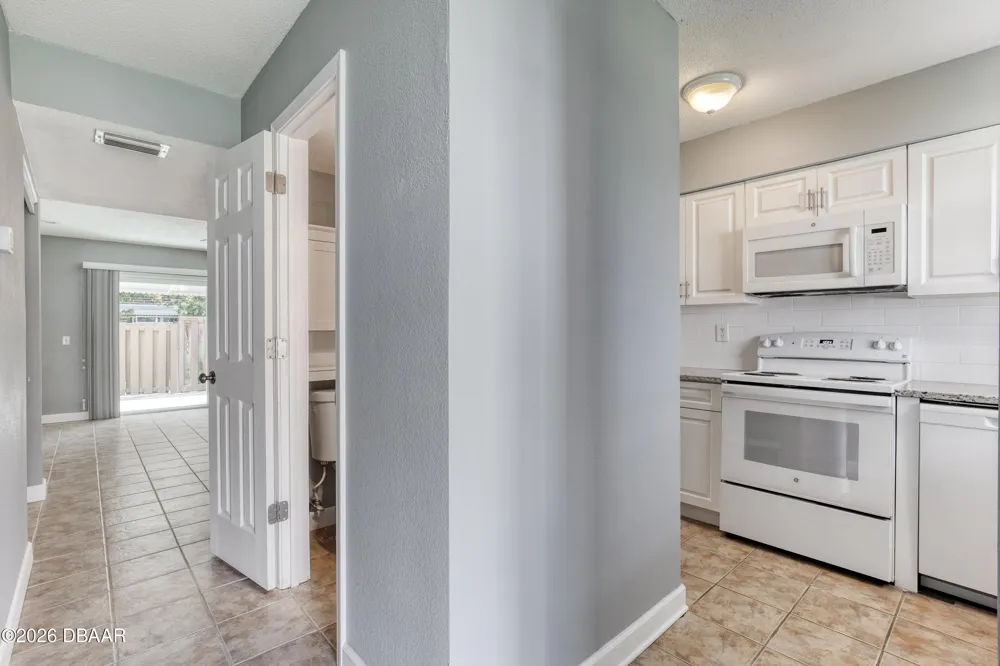 2200 S Palmetto Avenue #b040 South Daytona, FL 32119