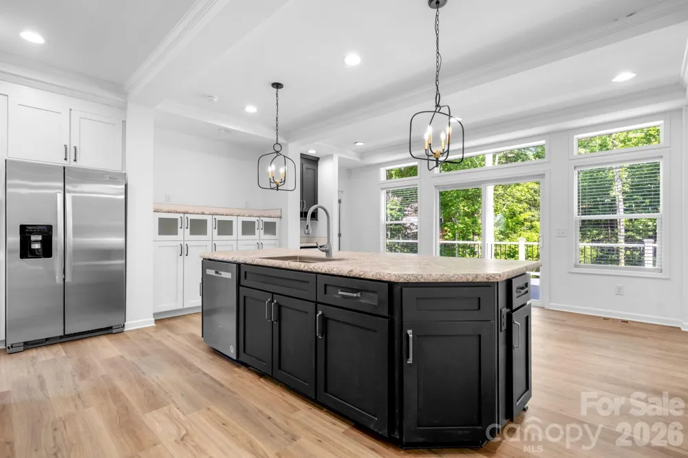 7006 Waterfront Place Granite Falls, NC 28630