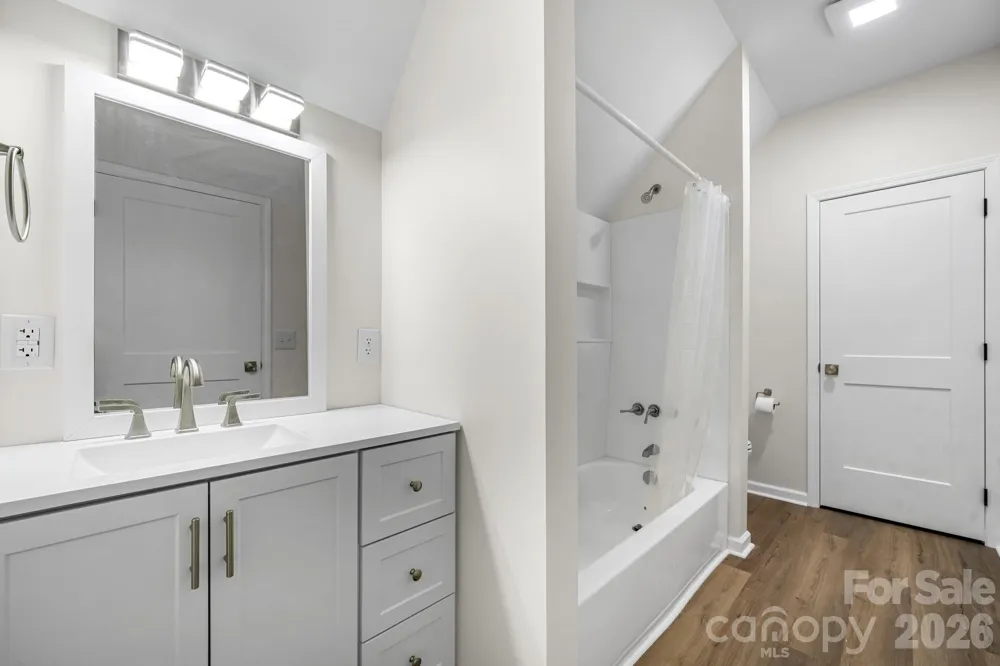 7006 Waterfront Place Granite Falls, NC 28630