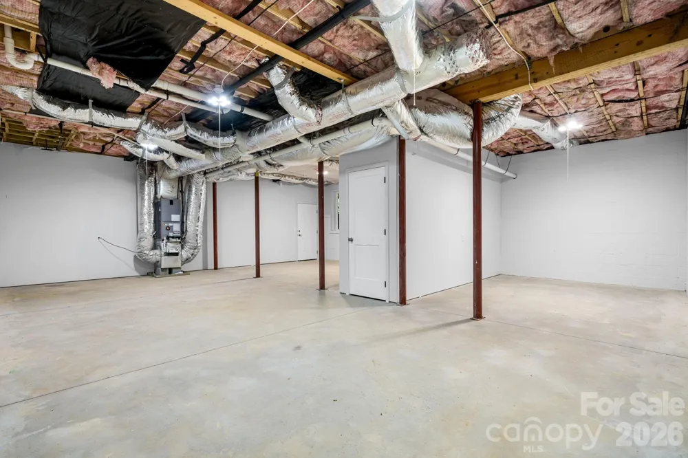7006 Waterfront Place Granite Falls, NC 28630