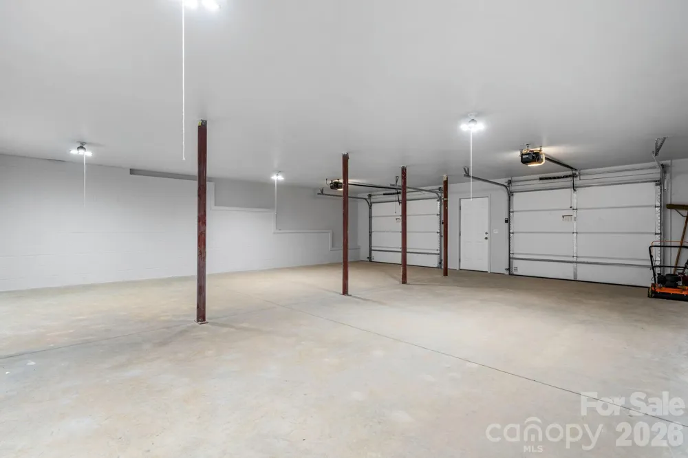 7006 Waterfront Place Granite Falls, NC 28630
