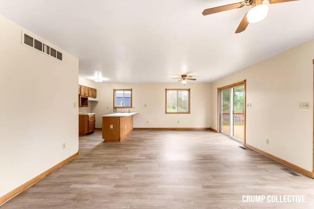 9129 Lakeside Drive Fulton Township, MI 48871