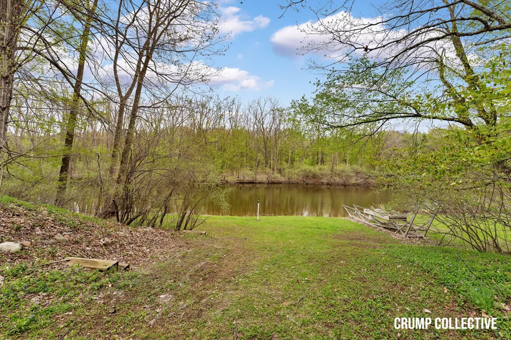 9129 Lakeside Drive Fulton Township, MI 48871