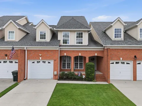 741 Outlook Lane