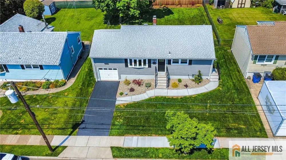 21 Monroe Avenue Carteret, NJ 07008