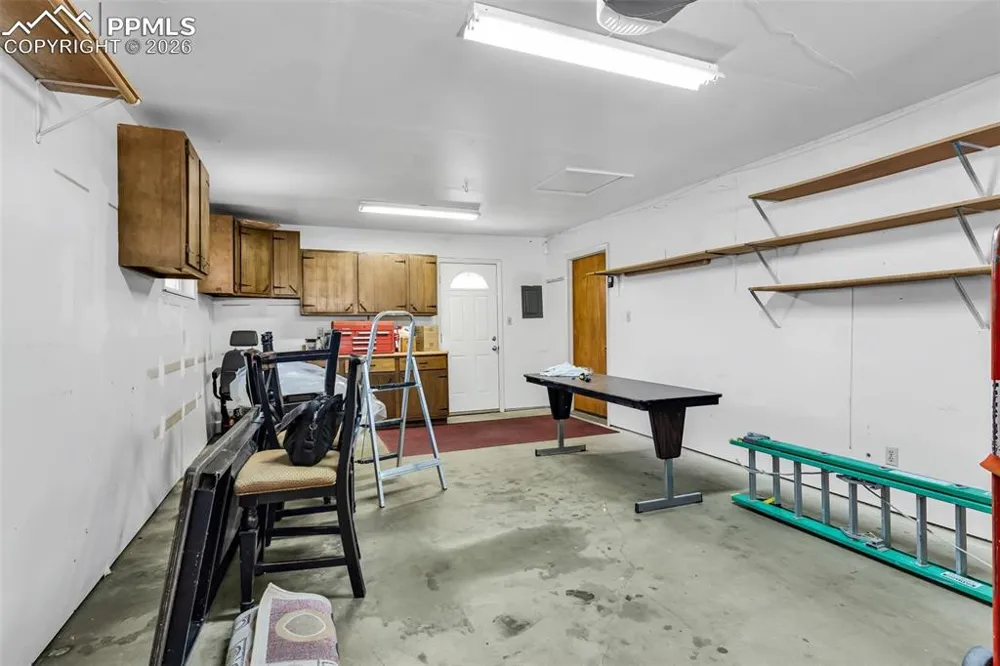 2401 Clayton Drive Canon City, CO 81212