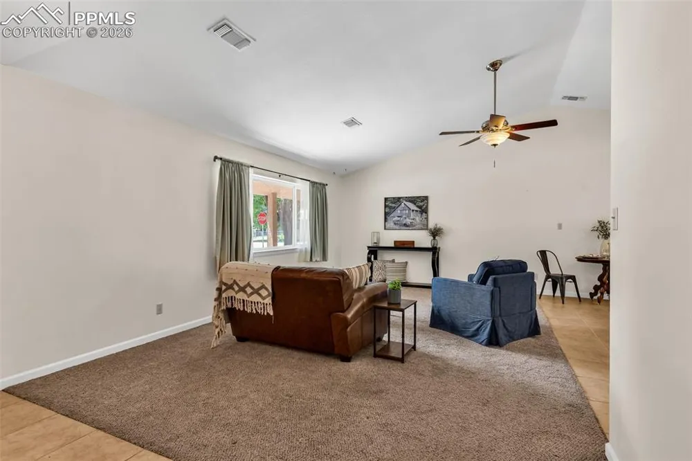 2401 Clayton Drive Canon City, CO 81212