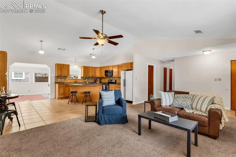 2401 Clayton Drive Canon City, CO 81212