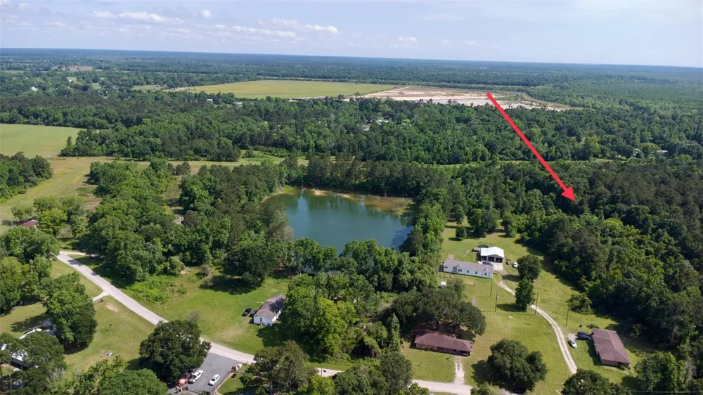 579 County Road 145 Liberty, TX 77575