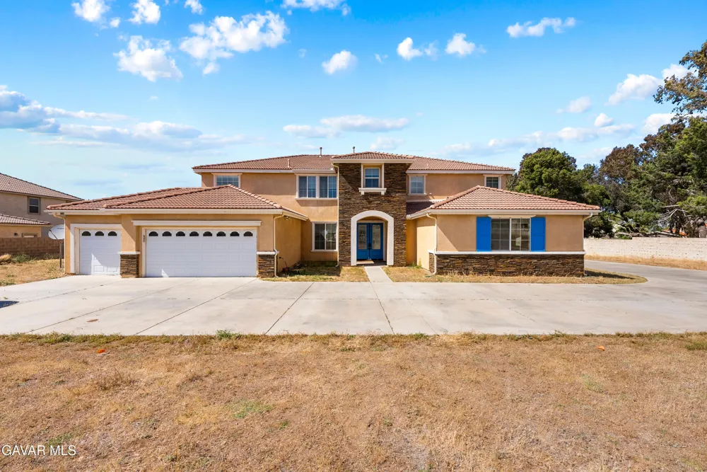 658 E Lago Lindo Road Palmdale, CA 93550